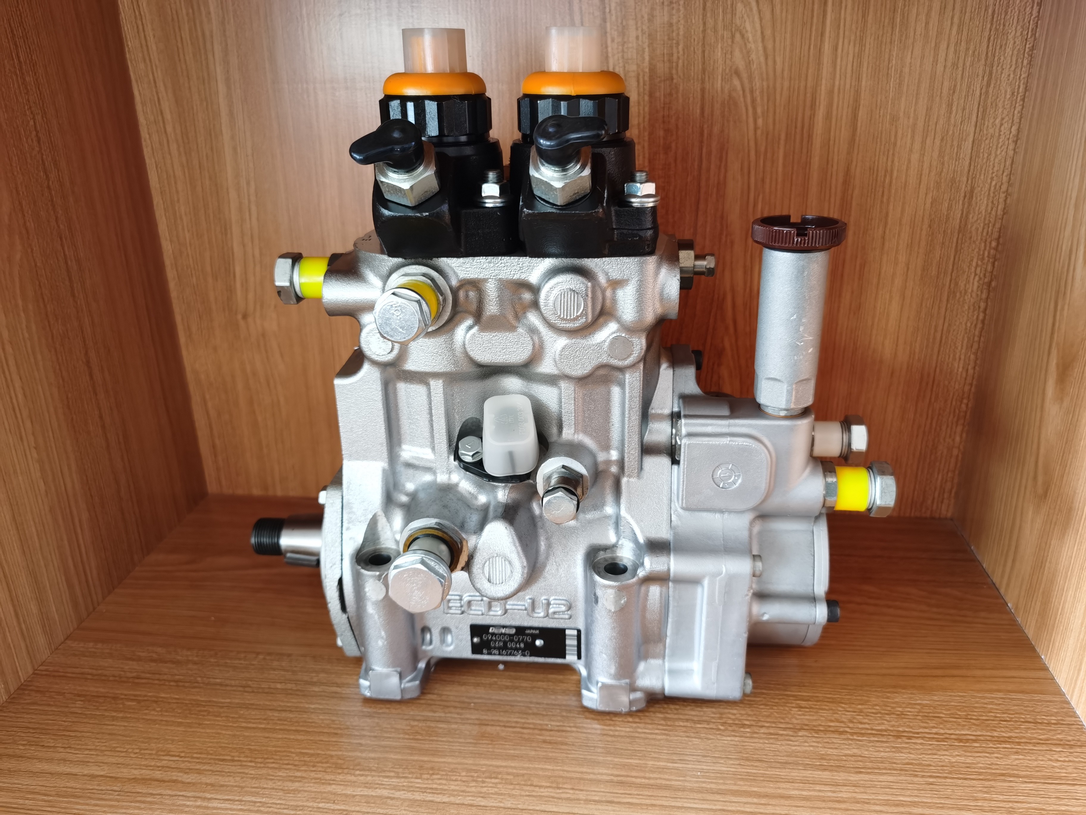6WG1 6WG1-TC common rail pump 094000-0770 8-98167763-0 diesel fuel injection pump 094000-0770 for Hiatch ZX450LC