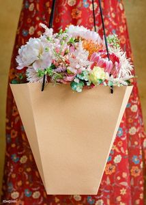 Bolsa de Papel Personalizada para Ramos de Flores con Asa de Listón, Bolsa de Regalo Floral para Floristas - Product Image 3