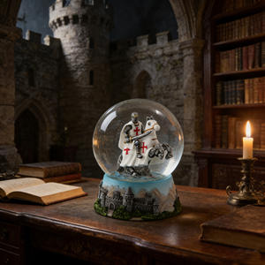 Globo <span class=keywords><strong>de</strong></span> Nieve <span class=keywords><strong>de</strong></span> Resina Pintado <span class=keywords><strong>a</strong></span> Mano con Caballero Templario Medieval y Base <span class=keywords><strong>de</strong></span> Castillo, Regalo Único para Amantes <span class=keywords><strong>de</strong></span> la Historia - Product Image 1