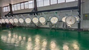 Lámpara Quirúrgica LED Vertical Móvil sin Sombra, Reutilizable <span class=keywords><strong>para</strong></span> Hospitales y Clínicas Veterinarias - Product Image 4