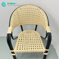 Vente en gros de mobilier de jardin moderne d'extérieur Chaise de salle à manger en aluminium Chaise élégante en rotin tissé pour hôtel Patio Bistro Coffee Shop