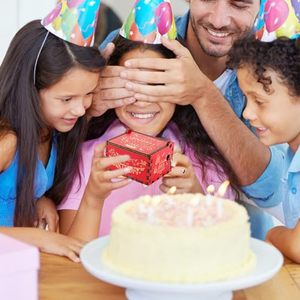 Mini boîte à musique moderne en bois, manivelle manuelle, gravée, rotative, écologique, durée sonore de 120 secondes, cadeau pour Thanksgiving, mariage - Product Image 3