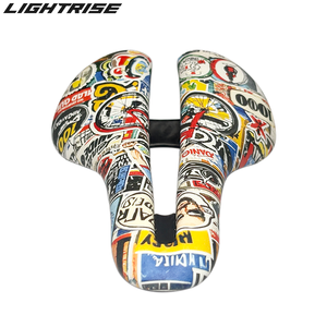 Coussin de siège de vélo de route en fibre de carbone confortable avec selle de siège de vélo de montagne de peinture comique - Product Image 5