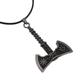 Retro vikingo estilo doble hacha triángulo brújula collares moda Punk amuleto hombres joyería regalo - Product Image 1