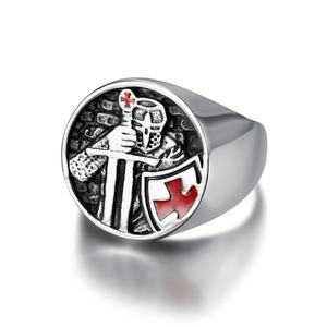 Anillo de Acero Inoxidable al por Mayor con Cruz Roja, Caballeros Templarios, Casco de Guerrero y Escudo, Joyería - Product Image 1