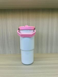 Gobelet isotherme personnalisé en acier inoxydable de 20 oz, sans BPA, avec couvercle à rabat, idéal pour la sublimation, pour les voyages, avec poignée, pour enfants, maintien au chaud pendant 6 à 12 heures - Product Image 2