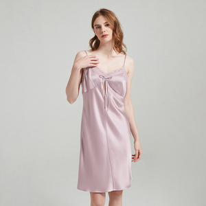 Camisón <span class=keywords><strong>de</strong></span> copa triangular liso <span class=keywords><strong>de</strong></span> talla grande para mujer al por mayor, vestidos <span class=keywords><strong>de</strong></span> noche <span class=keywords><strong>de</strong></span> <span class=keywords><strong>seda</strong></span> para mujer, <span class=keywords><strong>camisones</strong></span> <span class=keywords><strong>de</strong></span> <span class=keywords><strong>seda</strong></span> baratos con encaje - Product Image 3