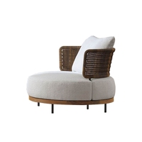 Ensemble de canapés de jardin de luxe durable pour l'extérieur, avec tressage en rotin et structure en teck, idéal pour patio, salon et parc