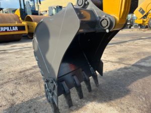 Miniexcavadora XE60G PRO de la Marca Líder en China, Peso Operativo de 6000 kg, Válvula Hidráulica Avanzada, Acción Compuesta Suave - Product Image 4