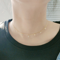 Collar Mlluki de Plata de Ley 925 con Cadena de Eslabones Dorados y Bisel Redondo en Forma de Rombo para Mujer, Personalizable