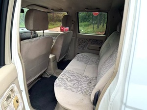 Venta al por Mayor <span class=keywords><strong>de</strong></span> Camionetas <span class=keywords><strong>Nissan</strong></span> 2011 Euro III con Caja <span class=keywords><strong>de</strong></span> Cambios Manual, Neumáticos R15, Asientos <span class=keywords><strong>de</strong></span> Tela, Volante a la Izquierda, 5 Asientos, Motor <span class=keywords><strong>de</strong></span> Gasolina <span class=keywords><strong>de</strong></span> 2.4L - Product Image 6