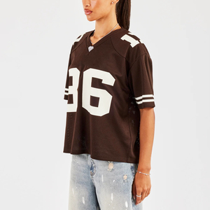 T-Shirt Sportiva Estiva da Donna con Scollo a V, Maniche Corte, Stampa Lettering, Traspirante in Rete 100% Poliestere, Modello Corto - Product Image 3