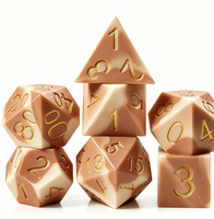 Ensemble de dés polyédriques en résine faits à la main à bords vifs pour les jeux de table DND