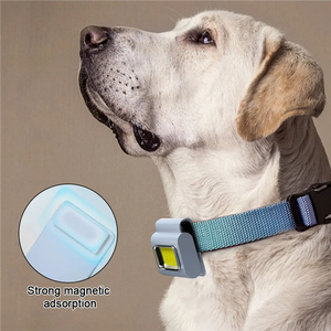 Lampe de sécurité LED rechargeable pour la nuit, mini-lampe pour la course et les chaussures avec aimant pour les coureurs - Product Image 4