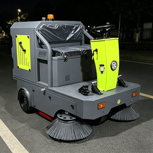 เครื่องทำความสะอาดถนนแบบนั่งขับขนาดเล็ก รุ่นใหม่ ConTour Industrial Mini Ride-On Street Sub-Compact 13000 รอบ/ชม. ประสิทธิภาพสูง แบตเตอรี่ 48V 73Ah - Product Image 2