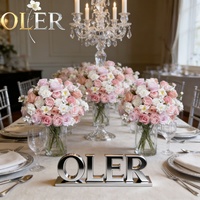 Chemin de table en fleurs artificielles OLERAY pour la décoration de conférences des entreprises de fournitures B2B