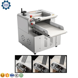 Machine <span class=keywords><strong>à</strong></span> pétrir la pâte horizontale automatique, mélangeur de farine de grande capacité pour les usines de nouilles, de pâtes et de tortillas - Product Image 1