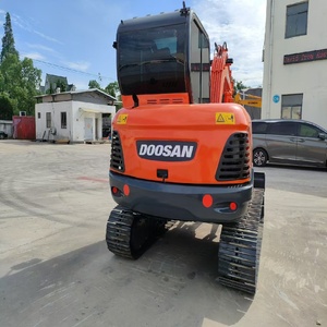 Doosan DX60 Poids opérationnel de 6 tonnes Excavatrice originale coréenne Mini pelleteuse sur chenilles d'occasion - Product Image 6