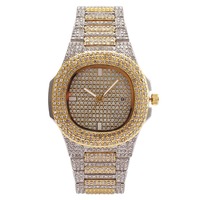 Montre à quartz M0715 avec boîtier en alliage, design entièrement serti de diamants, en acier inoxydable, lumineuse, étanche, cadran en verre, pour affaires