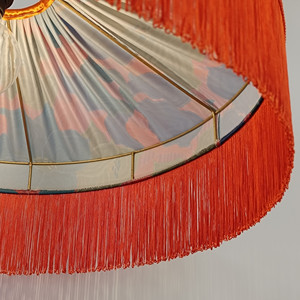 Paralume in tessuto floreale in seta Tiffany, lampada a sospensione con frange "Tangerine Tango". - Product Image 5