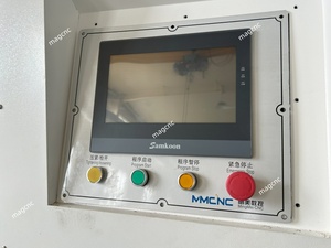 Machine de fraisage CNC 3 axes pour le traitement des profilés de fenêtres et de portes en aluminium, fabricant de machines pour fenêtres et portes - Product Image 5