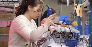 Haut-parleur de sirène Unité de commande 1200 mm Lumière <span class=keywords><strong>d</strong></span>'avertissement <span class=keywords><strong>d</strong></span>'<span class=keywords><strong>ambulance</strong></span> Alarmes de voiture Système de sécurité Universel - Product Image 4