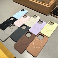Chargeur sans fil pour iPhone 16 17 Pro Max, coque de téléphone en silicone antichoc, accessoires de téléphone de luxe pour iPhone 17 16 15 14 13 12