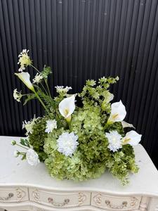 Composizione Floreale Artificiale Personalizzata LUYI in Stile Tropicale Naturale Verde e Bianco, Decorazione per <span class=keywords><strong>Eventi</strong></span> e Allestimenti - Product Image 3