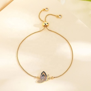 Pulsera de Cadena Ajustable de Latón Chapado en Oro con Dijes de Mariposa, Girasol y Circonita Cúbica, Elegante y Moderna, Regalo de Moda - Product Image 3