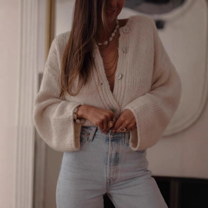 Nouveau pull-over en maille respirante à col en V, style européen et américain, ample, <span class=keywords><strong>vintage</strong></span> français, pour <span class=keywords><strong>femme</strong></span>, automne, <span class=keywords><strong>cardigan</strong></span> simple - Product Image 3