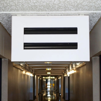 Diffuseur d'air en aluminium à fente linéaire détachable carré, facile à nettoyer, pour les systèmes de CVC des bureaux commerciaux