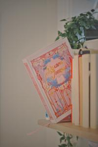 สมุดบันทึกปกแข็งลายทอง LABON Angel Reading Journal ขนาด A5 สำหรับจดบันทึก รีวิว และบันทึกประจำวัน กระดาษกันน้ำหมึก สำหรับคนรักหนังสือ - Product Image 3