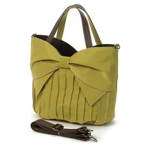 Sac fourre-tout portable en nylon, sac à main de haute qualité et tendance avec poche et bandoulière réglable - Product Image 4
