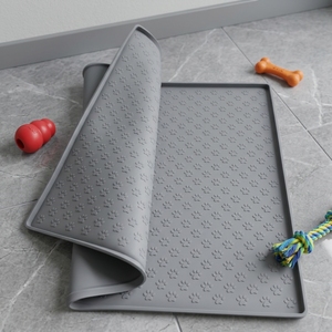 Tapis d'alimentation pour animaux de compagnie en silicone antiadhésif à séchage rapide, de luxe, moderne, portable, pour chiens et chats, imperméable, antidérapant, doux pour le sol - Product Image 3