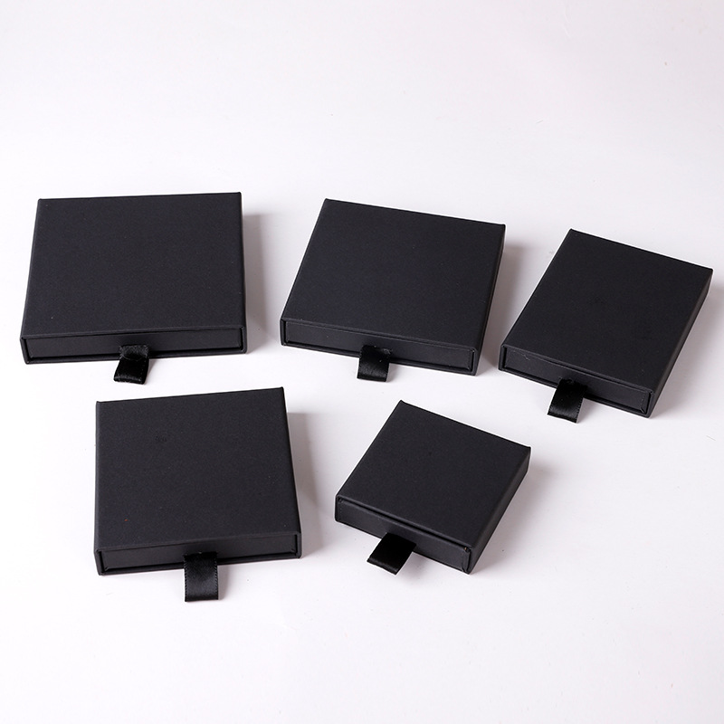 Black 6*6*1.7cm
