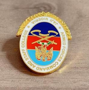 Ding Yi <span class=keywords><strong>Vograce</strong></span> personalizado lindo dibujos animados acrílico insignia transparente Pin insignia - Product Image 4