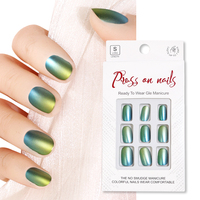 Ongles à pression chromés Abs réutilisables Conseils Courts Longueur Ovale Porter des Ongles Fournitures Métallique Dégradé Vert Designs Ongles Artificiels