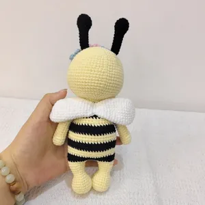 Crochet pour bébé fait main, animaux en tricot, abeilles en peluche, compagnon de sommeil, accessoire photo nouveau-né, cadeau <span class=keywords><strong>d</strong></span>'anniversaire - Product Image 2