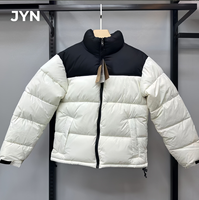 Doudoune personnalisée de haute qualité, styles tendance, réversible et grandes tailles, pour l'hiver : chaleur, confort, coupe-vent et protection contre le froid.