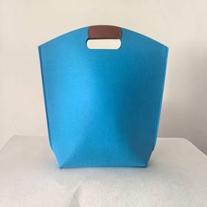 Sac en feutre combiné avec pochette en feutre - Articles cadeaux d'entreprise - Logo personnalisable - Haute qualité - Livraison rapide des échantillons (5-7 jours) - Product Image 6