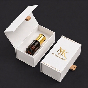Boîte d'emballage de luxe pour huile essentielle de soin de la peau avec logo personnalisé, boîtes en papier <span class=keywords><strong>cosmétique</strong></span> de luxe pour parfums <span class=keywords><strong>et</strong></span> cosmétiques - Product Image 4