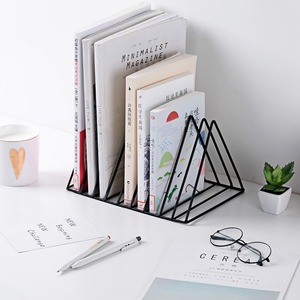 Estante de Almacenamiento de <span class=keywords><strong>Metal</strong></span>, Estantes Triangulares para Archivos, Revistas, Estante Pequeño para Organizador de Oficina y Hogar - Product Image 2