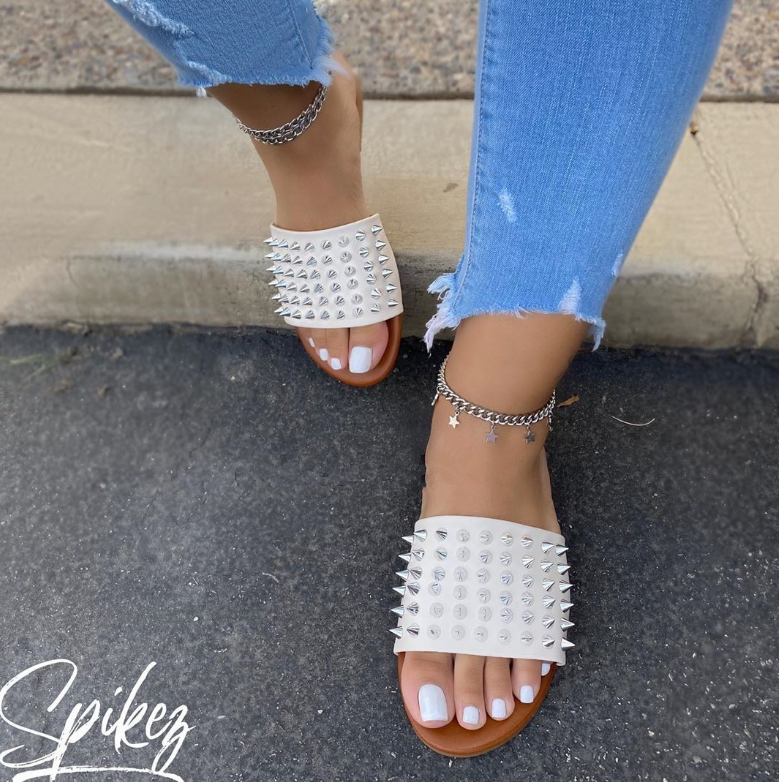 7 ideas de Sandalias para Promocion | zapatos de gala, tacones elegantes,  zapatos elegantes mujer