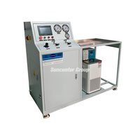 Système de test de circulation de liquide hydraulique haute pression adapté au test de divers types de raccords de tuyauterie et de cuves
