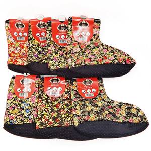 Custom-designed floral pattern winter <b>bed</b> <b>socks</b>, short casual warm non-slip ankle <b>socks</b> with logo cuffs for <b>women</b> and girls - Product Image 4