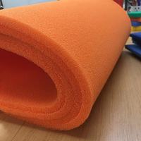 Éponge en mousse réticulée filtrante en PU haute densité 60 kg 80 kg