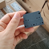 Interrupteur auxiliaire transversal SIEMENS 3RV2901-1E 1NO+1NC, interrupteur auxiliaire transversal 1 NO+1 NC, borne à vis pour disjoncteur 3RV2