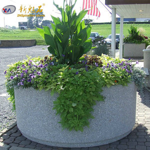 Nuevos Materiales de Construcción en Piedra, Banco de Terrazo, Asientos Modulares para Exteriores con Integración de Jardín de Flores - Product Image 2