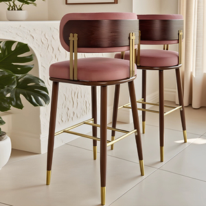 Taburete de Bar Moderno de Lujo en Terciopelo con Detalles Dorados, Patas de Madera Color Nogal, Silla Alta <span class=keywords><strong>para</strong></span> Barra de Cocina o Bistro - Product Image 2