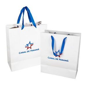 Sacchetto <span class=keywords><strong>di</strong></span> <span class=keywords><strong>Carta</strong></span> Kraft Ecologico <span class=keywords><strong>di</strong></span> Lusso Riciclabile con Manico, Logo Personalizzato e Nastro per Imballaggio Alimentare, Succhi e Scarpe - Product Image 4
